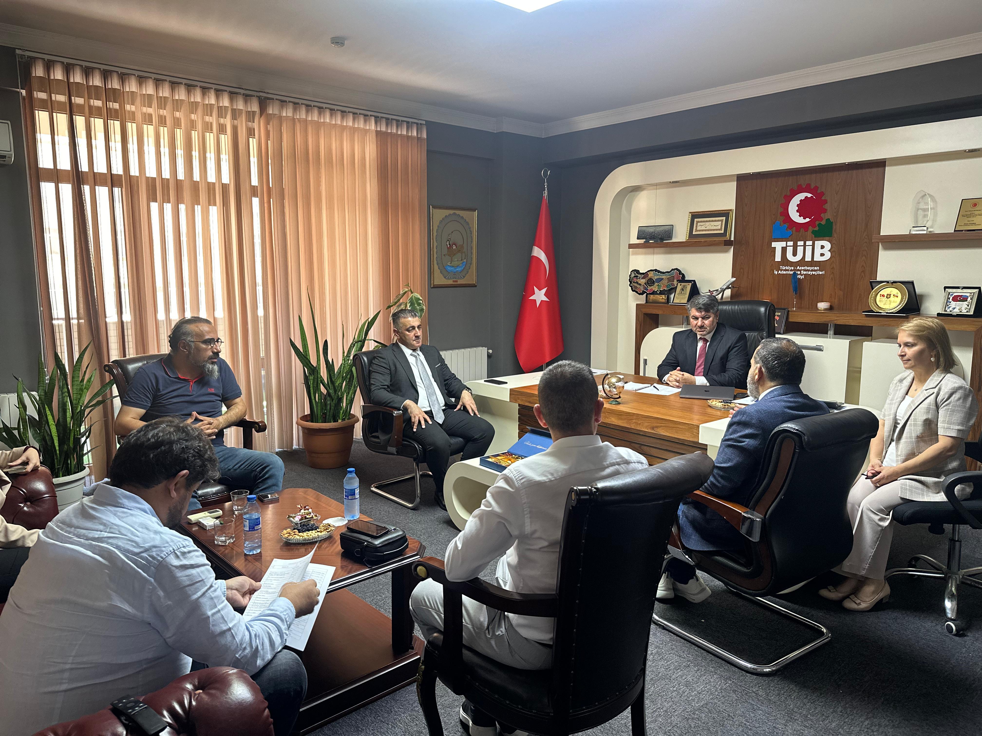 Şimali Kipr Türk Respublikasının Sənaye Palatasının nümayəndə heyəti TÜİB-i ziyarət edib.